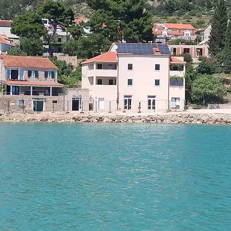 Apartamento Laguna 1 *