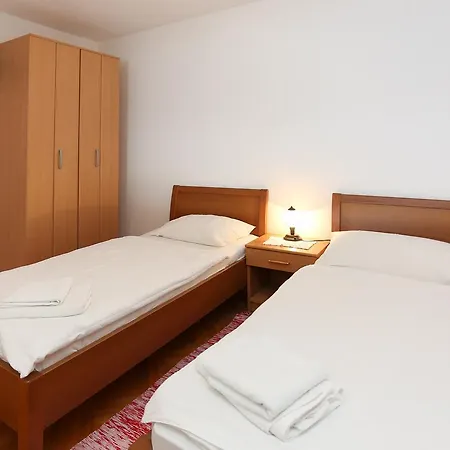 Apartment Laguna 1 Bol
