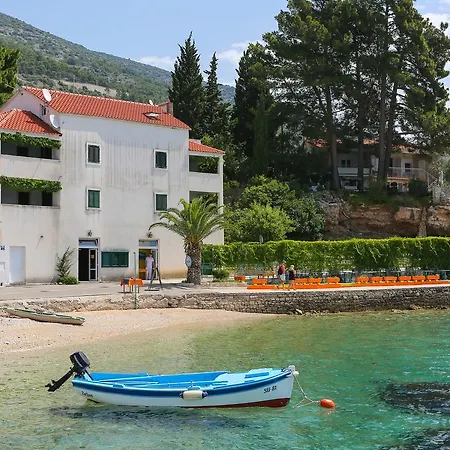 Laguna 1 * Bol